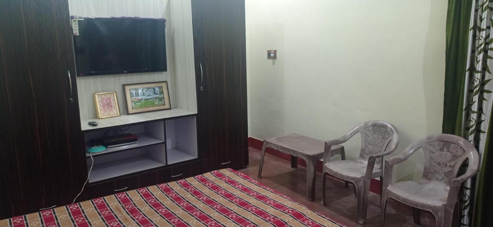 Homestay Comfort Villa Rāmpur Zewnętrze zdjęcie